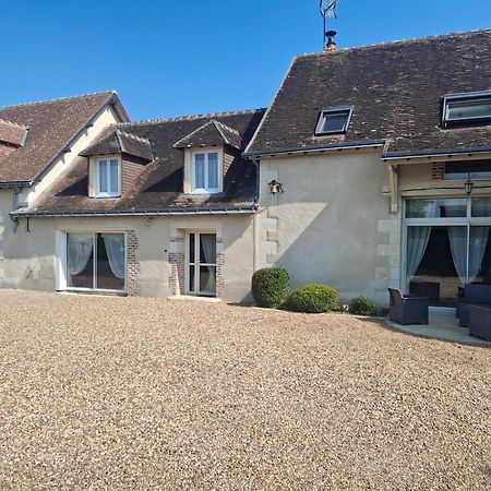 Les Jarrieres Bed & Breakfast Dame-Marie-les-Bois Bagian luar foto